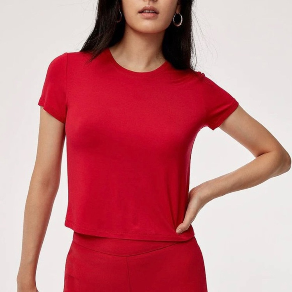 Babaton red everyday shirt size xs